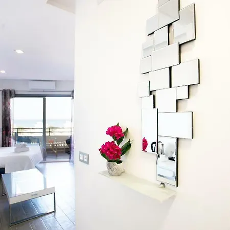 Monko - Wonderful Apartment, Beach & Love O *